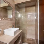 Aphrodite 3*